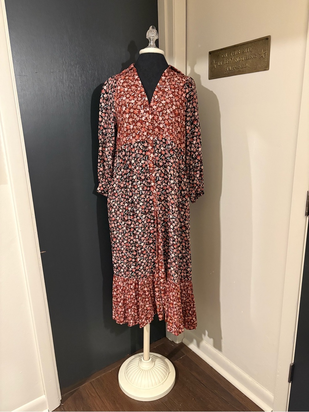 Zara Red and Black Floral Tiered Midi Dress with Pockets 💜💛💚